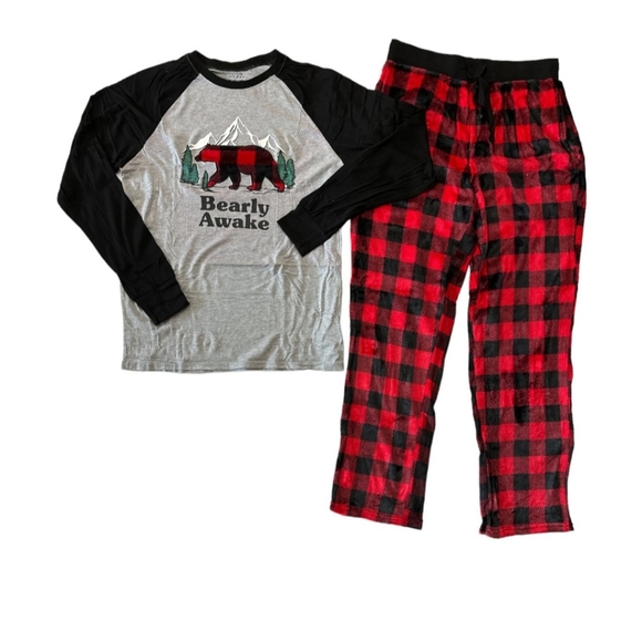 Men's Pajama Set - Large - Picture 2 of 4